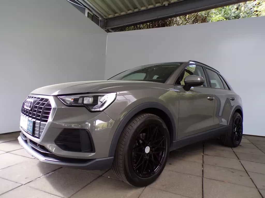 Audi Q3 35 TFSI / PARKHILFE+NAVI+SITZHEIZUNG 01/2020-photo-3