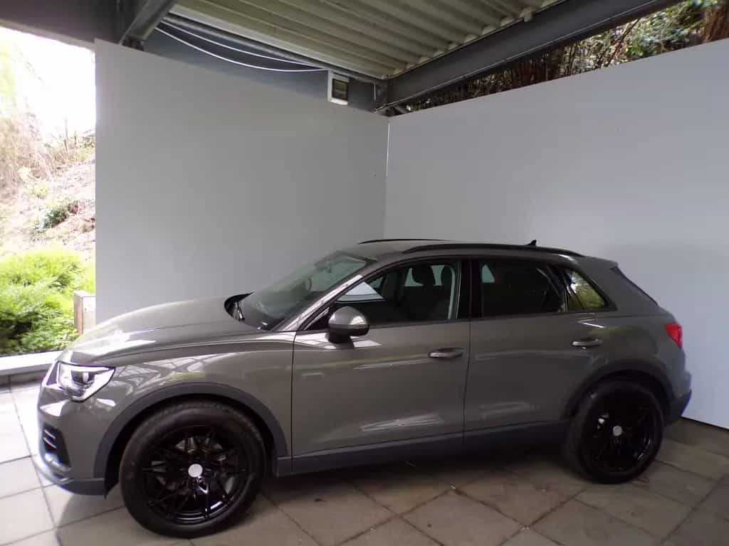 Audi Q3 35 TFSI / PARKHILFE+NAVI+SITZHEIZUNG 01/2020-photo-4