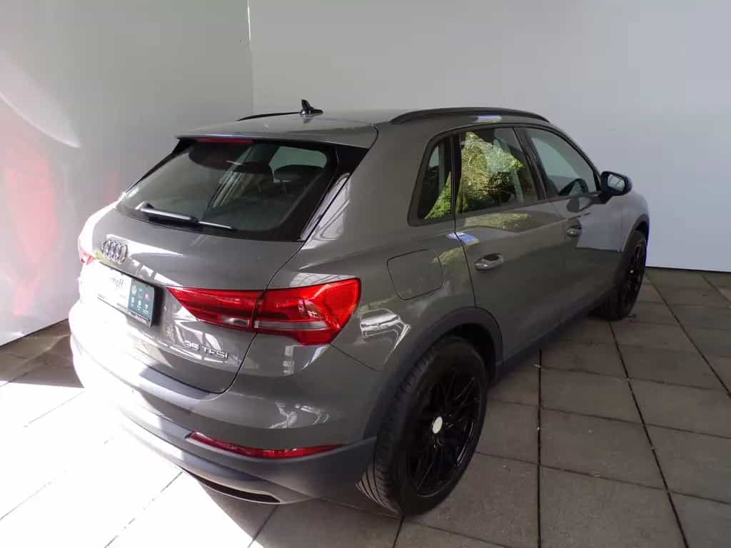 Audi Q3 35 TFSI / PARKHILFE+NAVI+SITZHEIZUNG 01/2020-photo-6