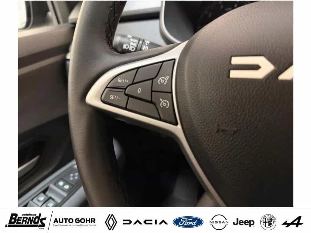 Dacia Jogger TCe 110 7-SITZER Extreme+ KLIMAAUTOM. NAV 12/2024-photo-14