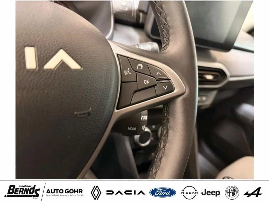 Dacia Jogger TCe 110 7-SITZER Extreme+ KLIMAAUTOM. NAV 12/2024-photo-15