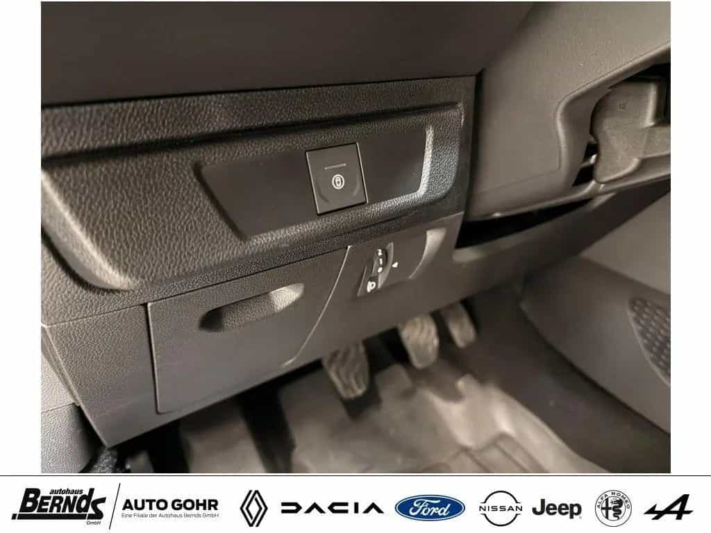 Dacia Jogger TCe 110 7-SITZER Extreme+ KLIMAAUTOM. NAV 12/2024-photo-24