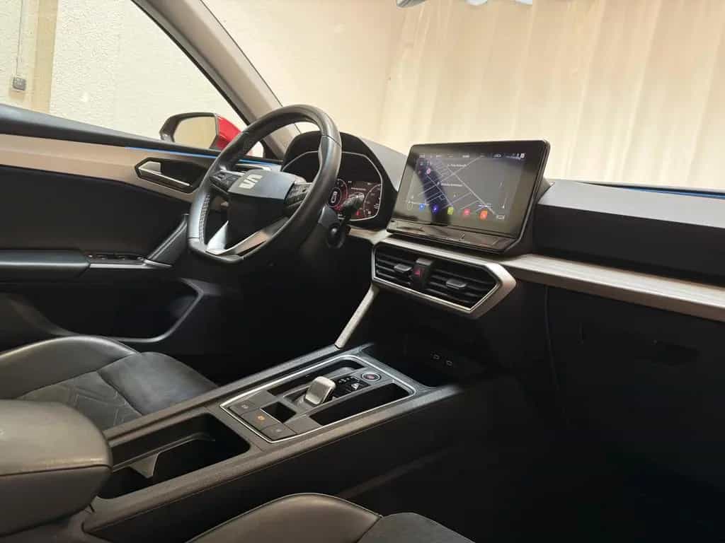 Seat Leon 1.5 eTSI AHK|Pano|Navi|CAM|Lenkrhzg. 08/2021-photo-12