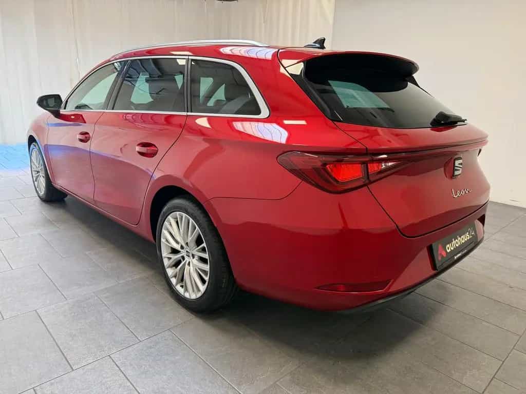 Seat Leon 1.5 eTSI AHK|Pano|Navi|CAM|Lenkrhzg. 08/2021-photo-3