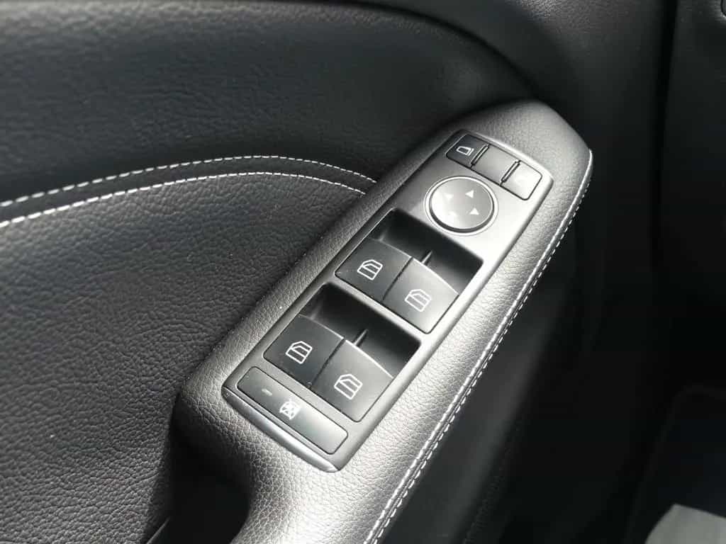 Mercedes-Benz B 250 4Matic Score Navi*SHZ*Automatik*ab 199€ 08/2016-photo-10