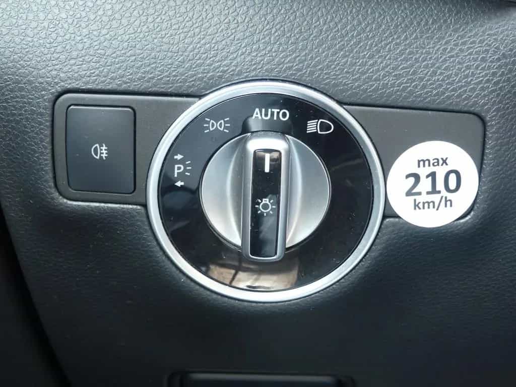 Mercedes-Benz B 250 4Matic Score Navi*SHZ*Automatik*ab 199€ 08/2016-photo-12