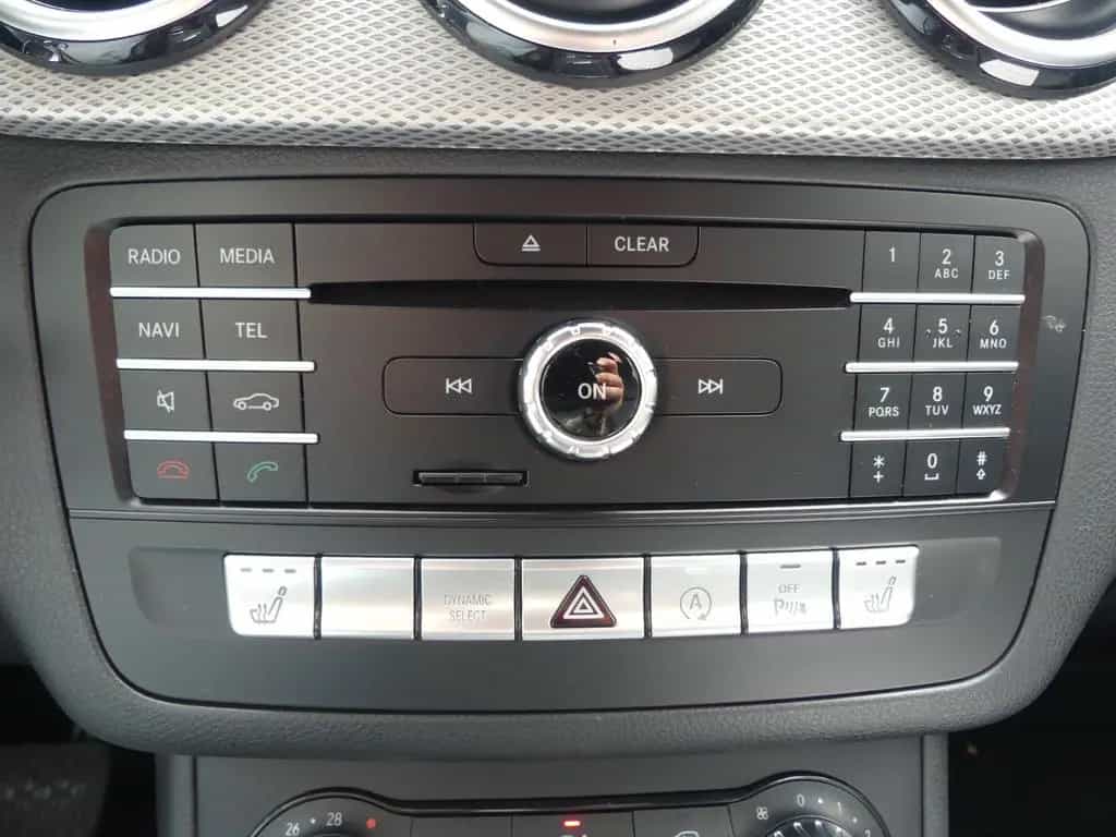 Mercedes-Benz B 250 4Matic Score Navi*SHZ*Automatik*ab 199€ 08/2016-photo-18