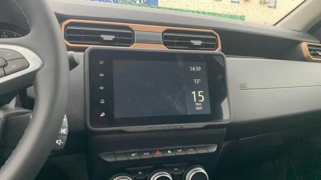 Dacia Duster EXTREME II 1.3 TCe 130 NAVI+CARPLAY+LED 04/2024-photo-16