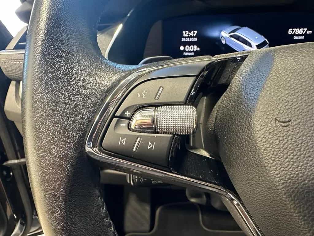 Skoda Octavia Combi 1.5 TSI e-TEC Style LED|PANO|Leder 01/2022-photo-12