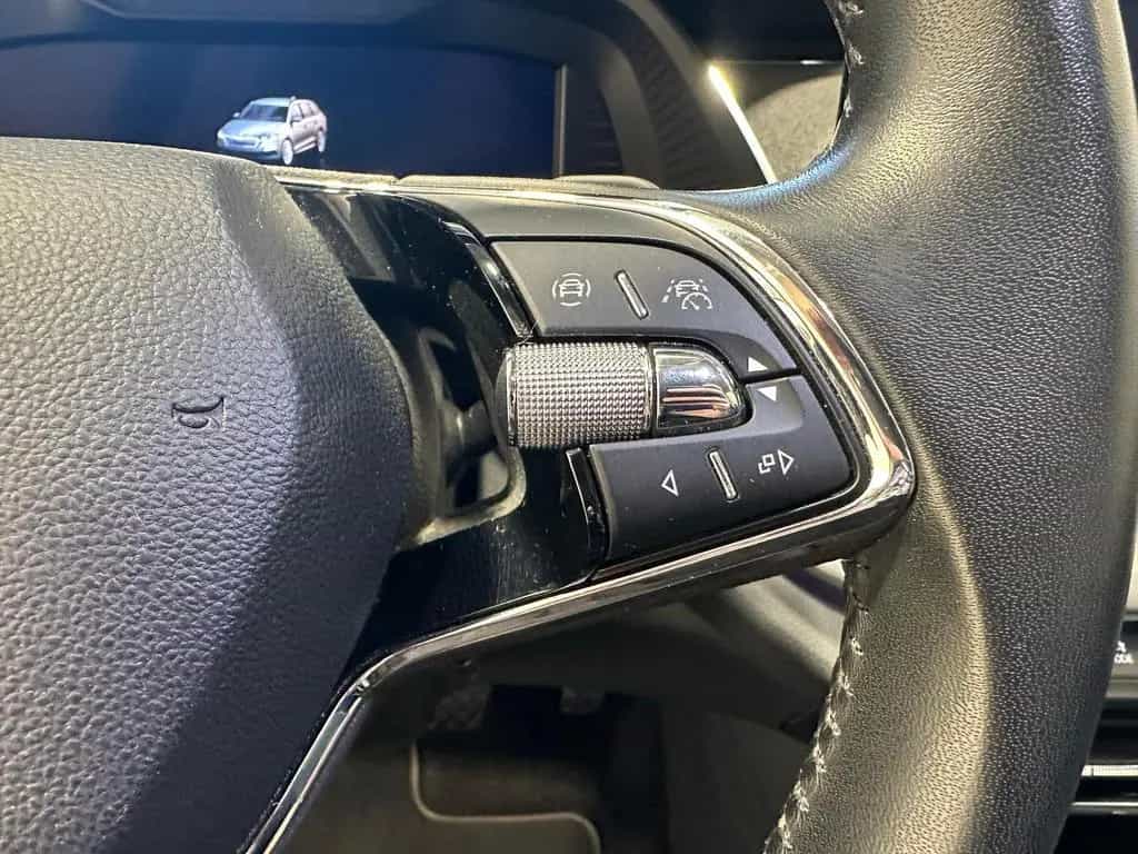 Skoda Octavia Combi 1.5 TSI e-TEC Style LED|PANO|Leder 01/2022-photo-13