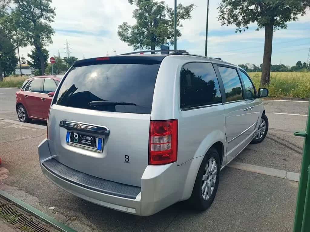 Chrysler Grand Voyager Voyager Grand 2.8 CRD DPF Limited 05/2008-photo-3