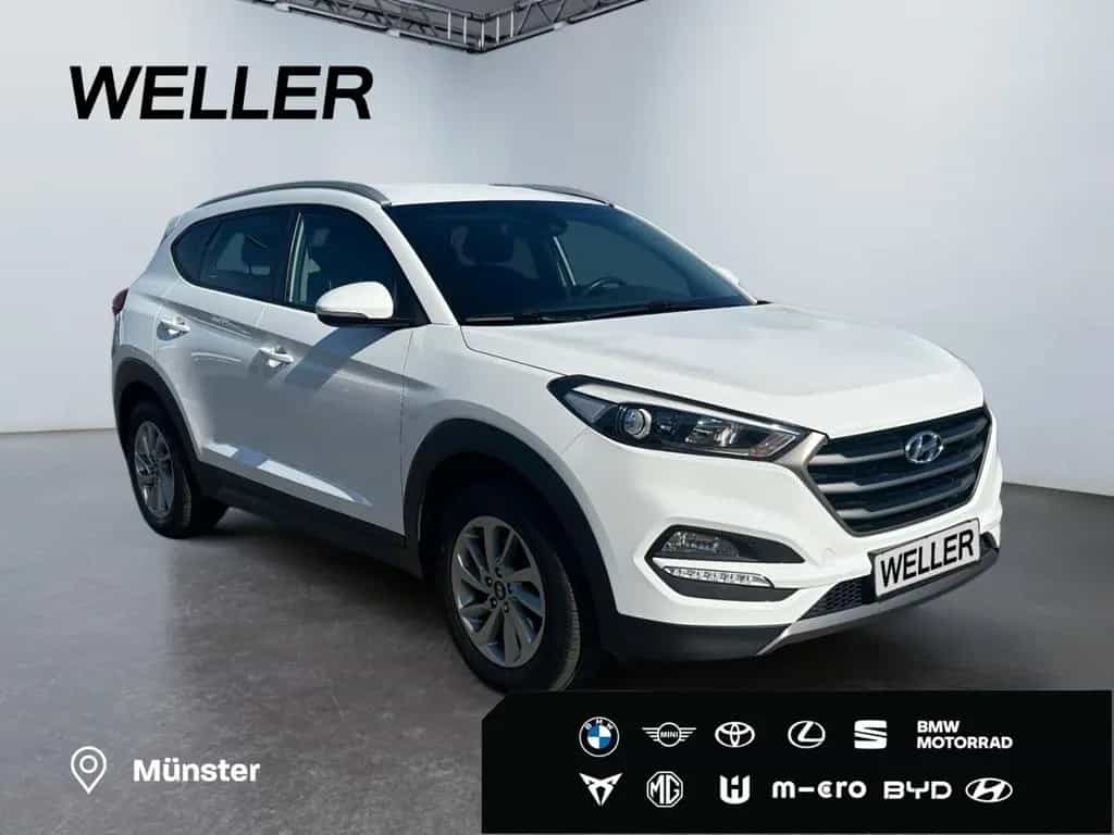Hyundai TUCSON 1.6 Intro Edition *Navi*Kamera*SHZ*PDC*DA 08/2015-photo-3
