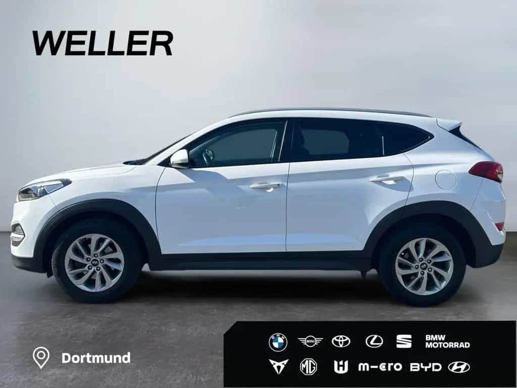 Hyundai TUCSON 1.6 Intro Edition *Navi*Kamera*SHZ*PDC*DA 08/2015-photo-4