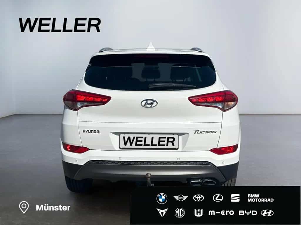 Hyundai TUCSON 1.6 Intro Edition *Navi*Kamera*SHZ*PDC*DA 08/2015-photo-5