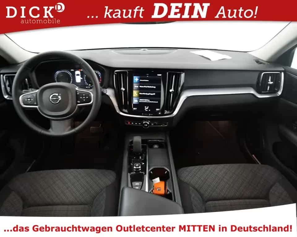 Volvo V60 B3 7G-DCT Core >NAVI+SHZ+H&K+LED+TEMP+VIRTU+ 02/2022-photo-10