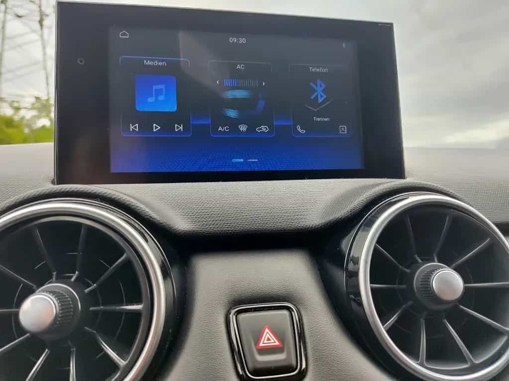 DFSK Fengon 500 Navi Klima Kamera 11/2022-photo-17