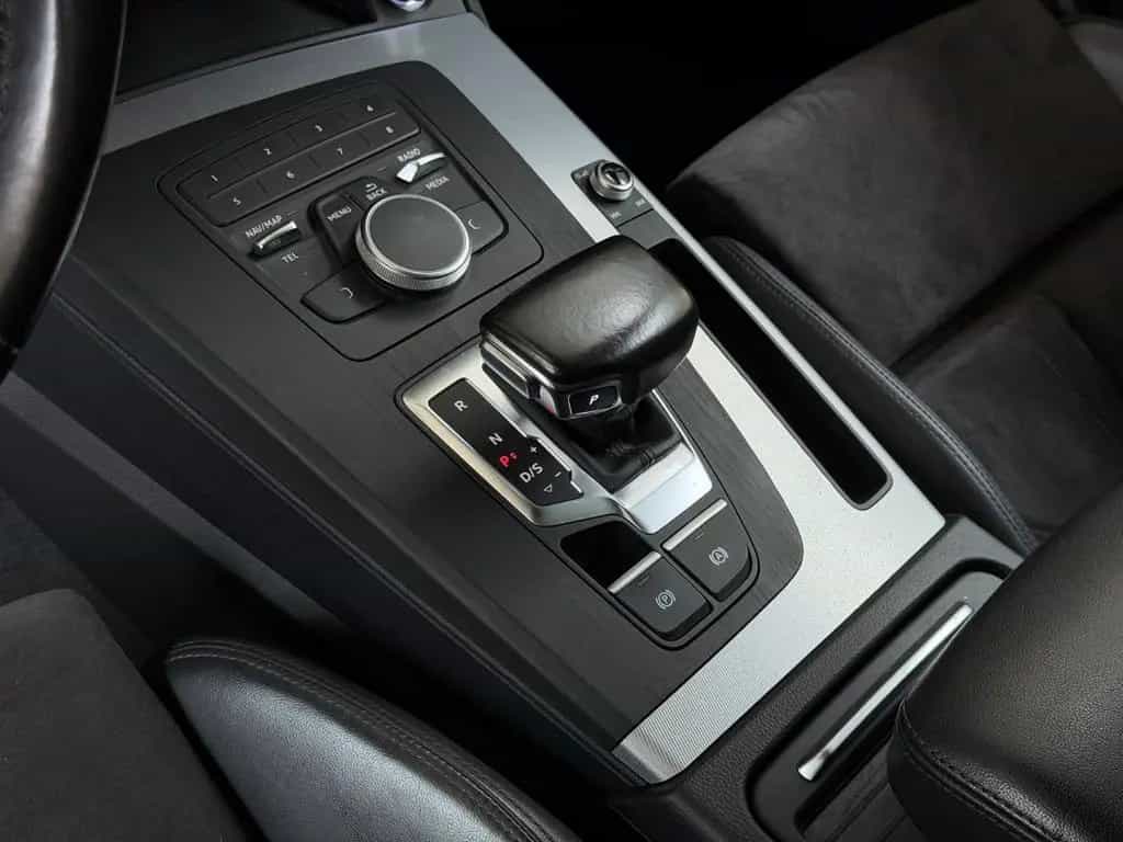 Audi Q5 quattro Sport*S-line*Kamera*LED*AHK*Panorama* 04/2017-photo-21