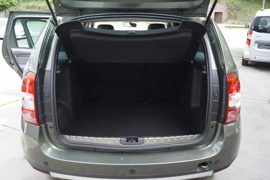 Dacia Duster I Prestige 4x2,Leder,AHK,Klima,PDC 04/2015-photo-12