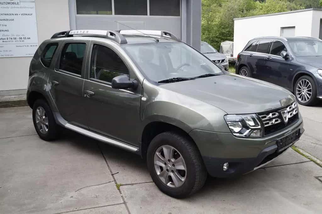 Dacia Duster I Prestige 4x2,Leder,AHK,Klima,PDC 04/2015-photo-6