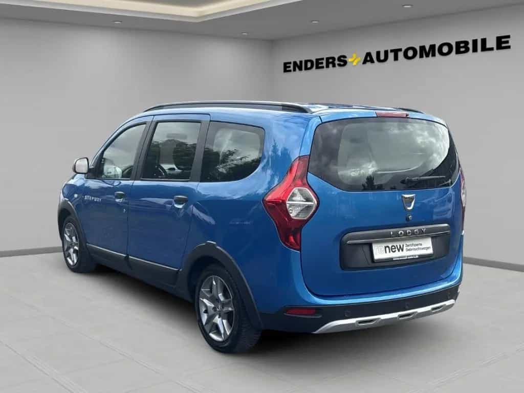 Dacia Lodgy Stepway Plus TCe 130 PS ++KLIMA+NAV+SHZ++ 04/2020-photo-2