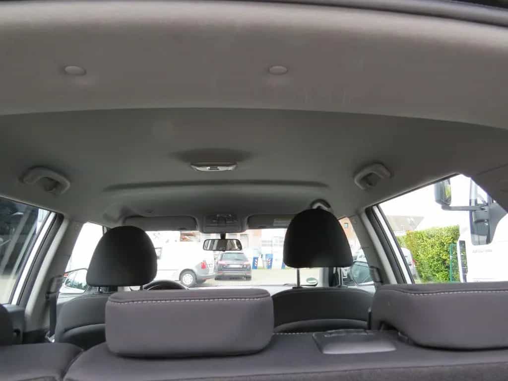 Ssangyong Tivoli 1.6 e-XGi 160 CRYSTAL 2WD 09/2017-photo-24