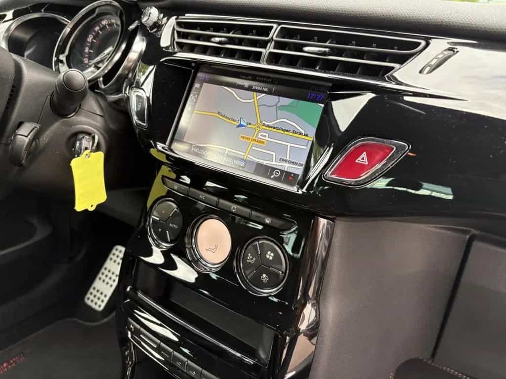 DS Automobiles DS3 Line DS Performance Line++WENIG KM!++WIE NEU 07/2018-photo-14