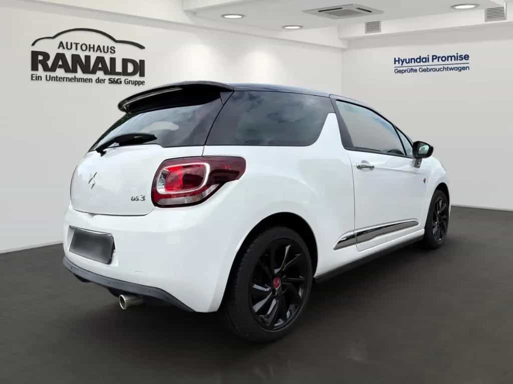 DS Automobiles DS3 Line DS Performance Line++WENIG KM!++WIE NEU 07/2018-photo-2