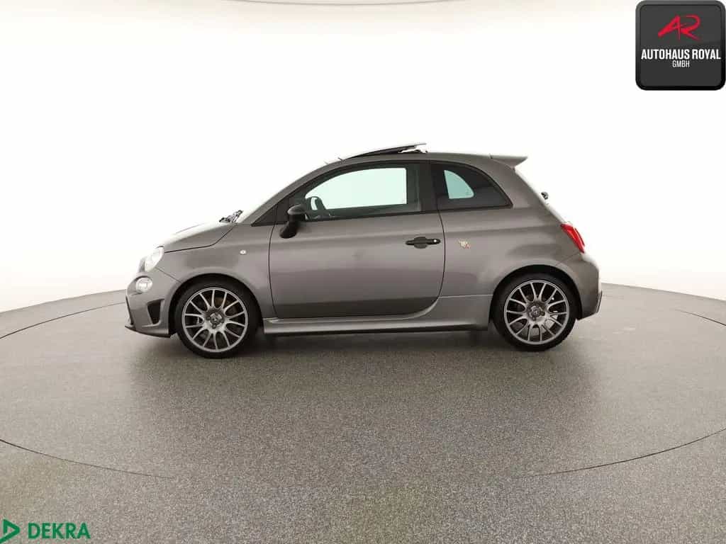 Fiat 500 Abarth 695 PANO,NAVI,BEATS,CARPLAY,1.HD,SH 02/2023-photo-1