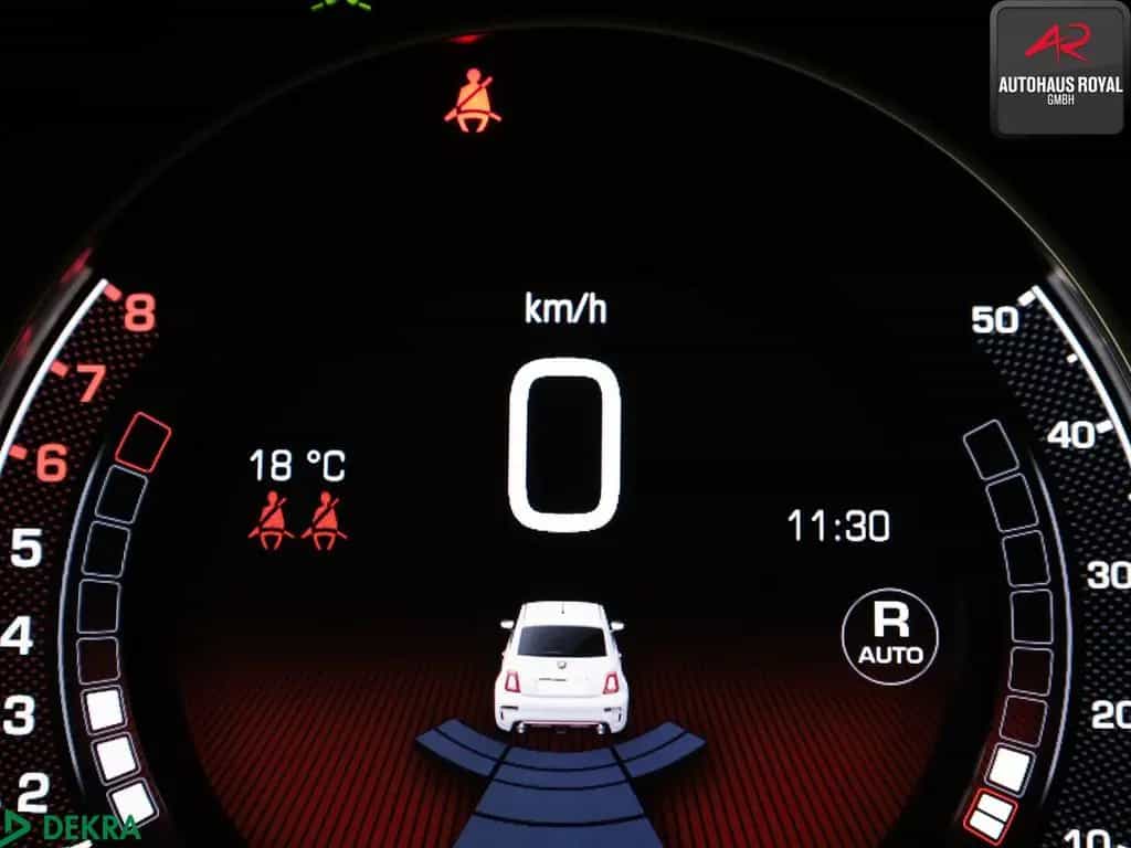 Fiat 500 Abarth 695 PANO,NAVI,BEATS,CARPLAY,1.HD,SH 02/2023-photo-15