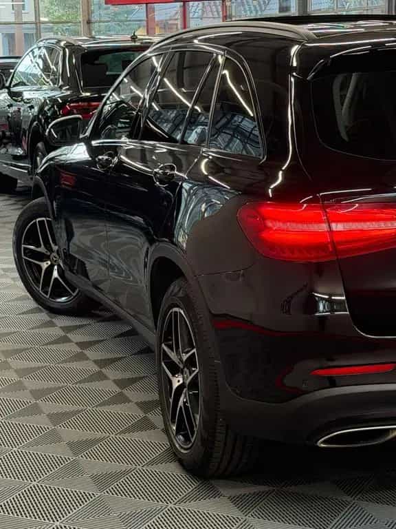 Mercedes-Benz GLC 250 GLC250 4Matic AMG Pano AHK Led 360 Distr. FahrAs 10/2017-photo-11