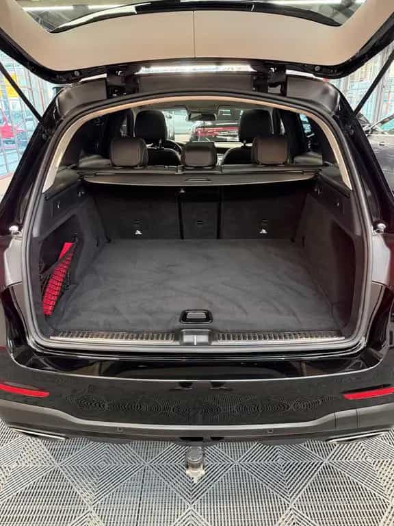 Mercedes-Benz GLC 250 GLC250 4Matic AMG Pano AHK Led 360 Distr. FahrAs 10/2017-photo-12