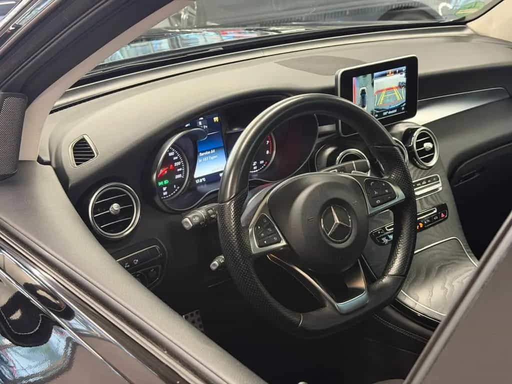 Mercedes-Benz GLC 250 GLC250 4Matic AMG Pano AHK Led 360 Distr. FahrAs 10/2017-photo-19