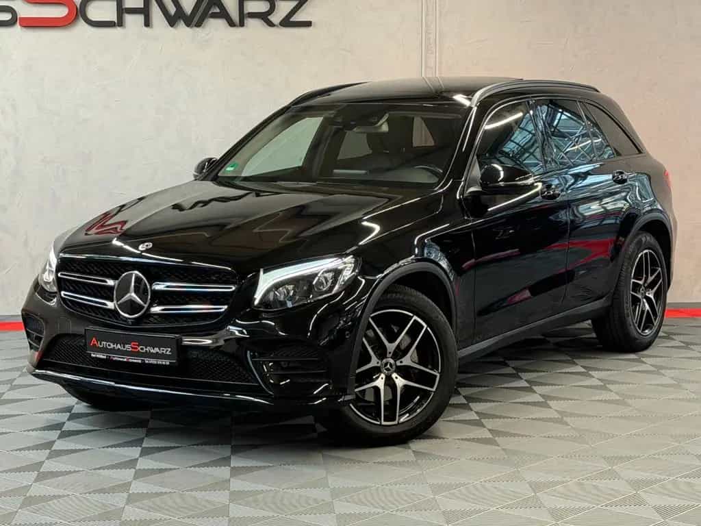 Mercedes-Benz GLC 250 GLC250 4Matic AMG Pano AHK Led 360 Distr. FahrAs 10/2017-photo-2