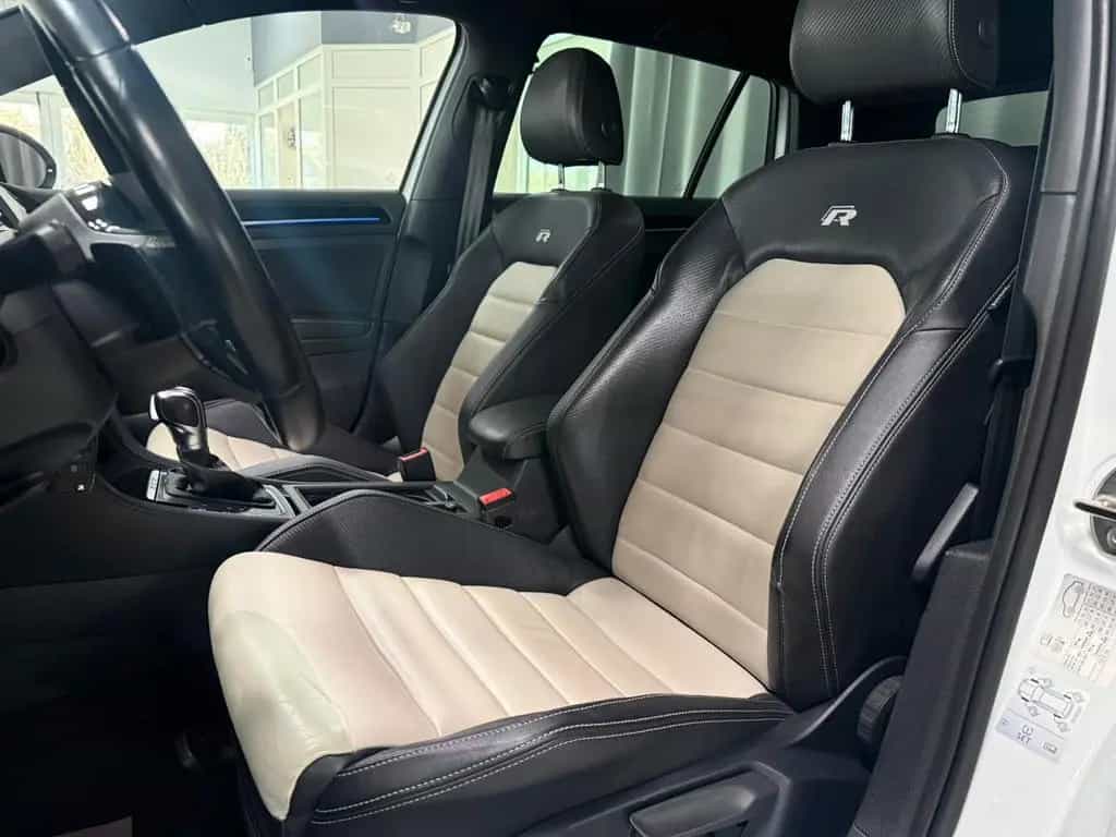 Volkswagen Golf VII Lim. R * DSG * VIRTUAL * DYNAUDIO* 07/2017-photo-17