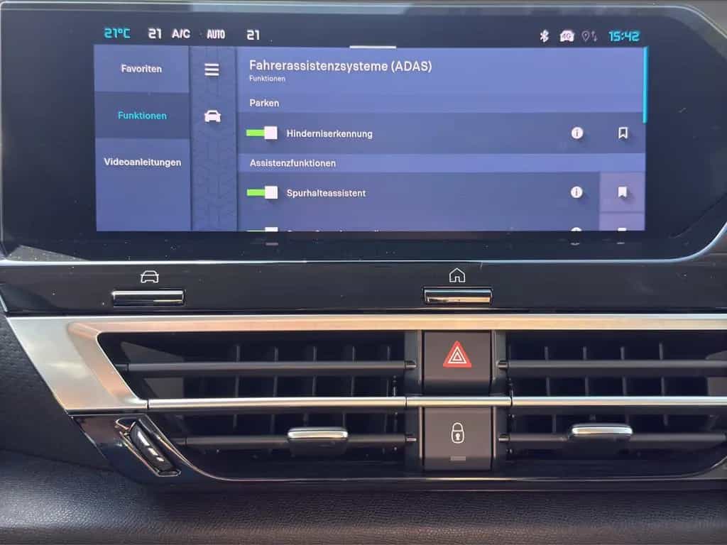 Citroën C4 Lim. 1.2 Shine 11/2023-photo-21