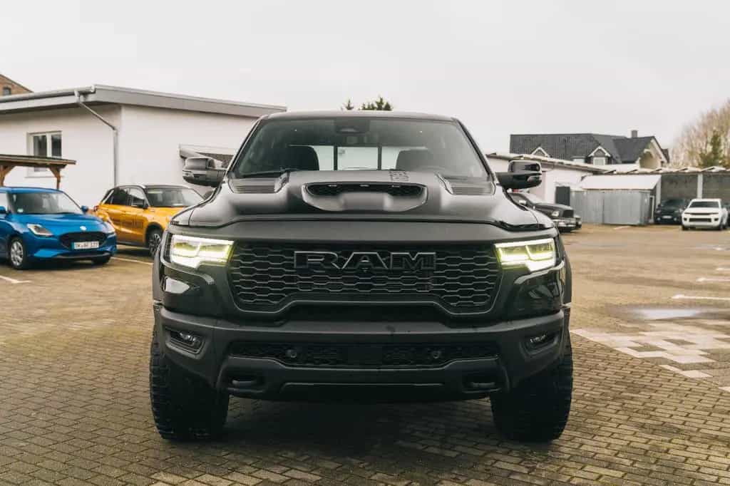 Dodge RAM 1500 CrewCab RHO - 3,0l HO wie TRX null-photo-1