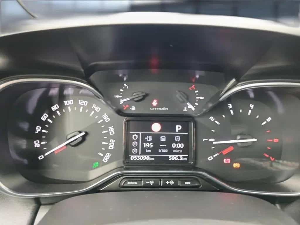 Citroën C3 Aircross Shine Pack Pure Tech 130 EAT6 03/2022-photo-21