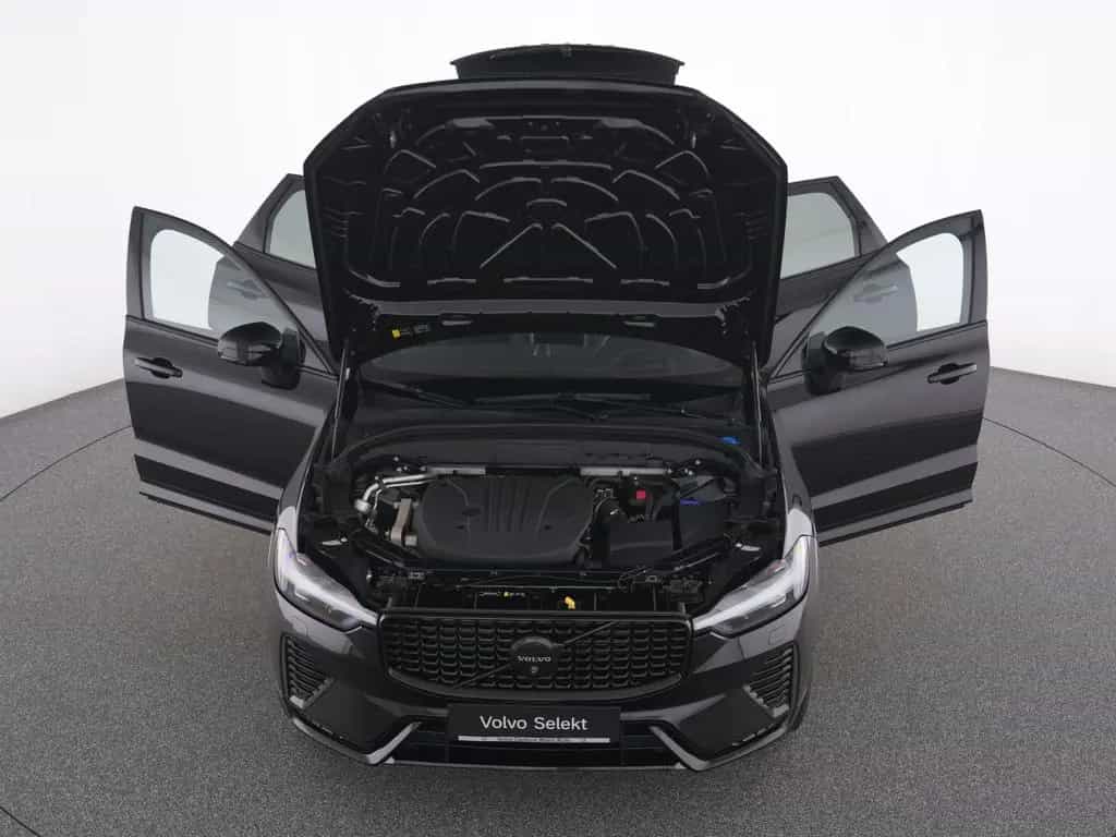 Volvo XC60 B5 AWD ULTIMATE BLACK EDITION BWSOUND+360° 04/2024-photo-12