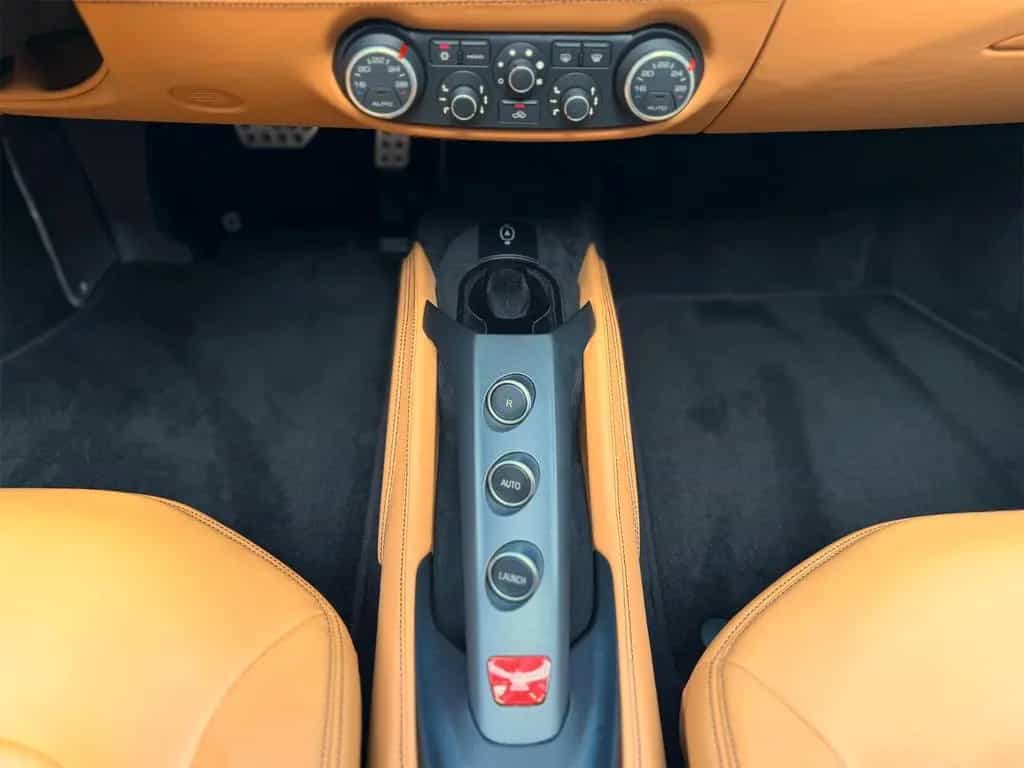 Ferrari 488 Spider Carbon LIFT Camera German Spec. 08/2018-photo-30