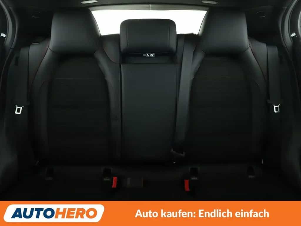 Mercedes-Benz GLA 180 AMG Line Aut.*360CAM*NAVI*LED*TEMPO* 03/2019-photo-14