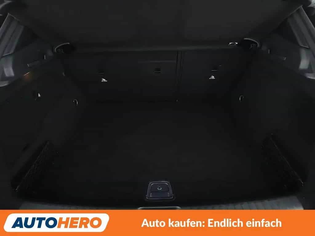 Mercedes-Benz GLA 180 AMG Line Aut.*360CAM*NAVI*LED*TEMPO* 03/2019-photo-16