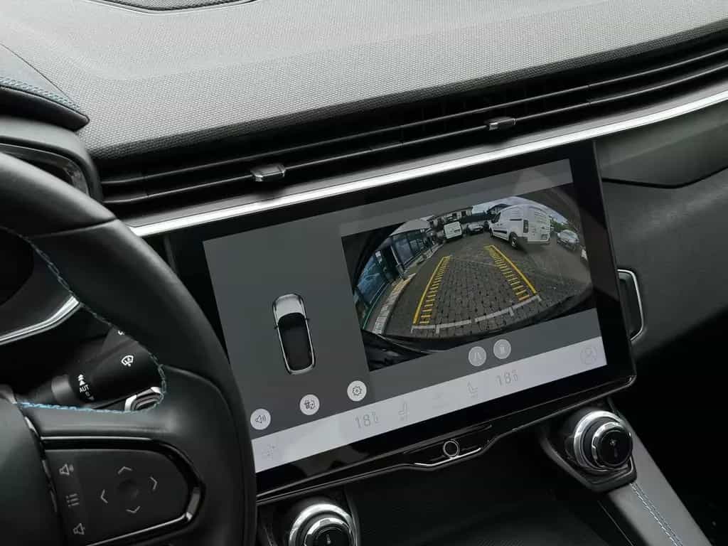 Lynk&Co 01 HEV 1.5 TGDI LED+NAVI+KAM+ACC+PANO+MEMORY+ 12/2021-photo-14
