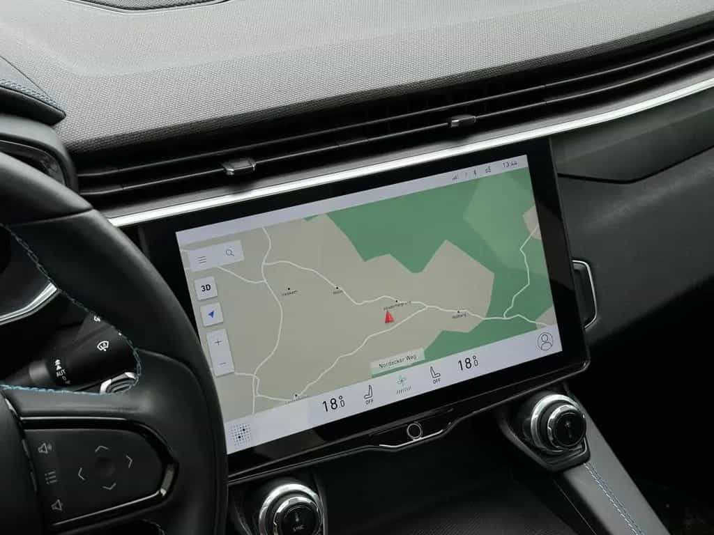 Lynk&Co 01 HEV 1.5 TGDI LED+NAVI+KAM+ACC+PANO+MEMORY+ 12/2021-photo-18