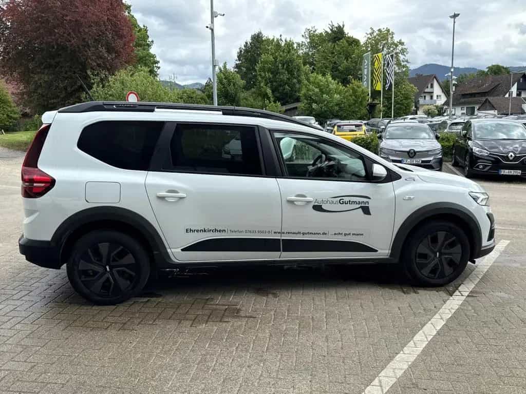 Dacia Jogger Expression 1.0 TCe 100 ECO-G EU6e Fahrerp 06/2025-photo-10