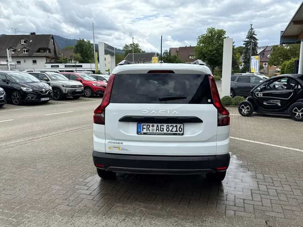 Dacia Jogger Expression 1.0 TCe 100 ECO-G EU6e Fahrerp 06/2025-photo-11