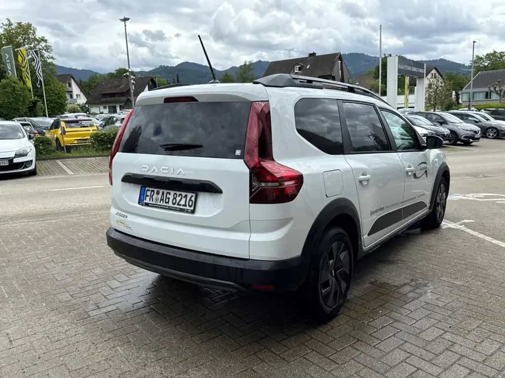 Dacia Jogger Expression 1.0 TCe 100 ECO-G EU6e Fahrerp 06/2025-photo-9