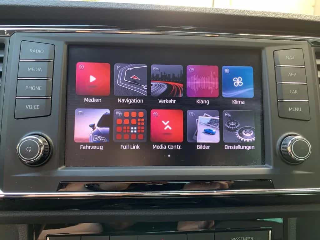 Seat Ateca XCELLENCE 1.5 TSI AHK+NAVI+LED+KAMERA+DAB+ 07/2019-photo-36