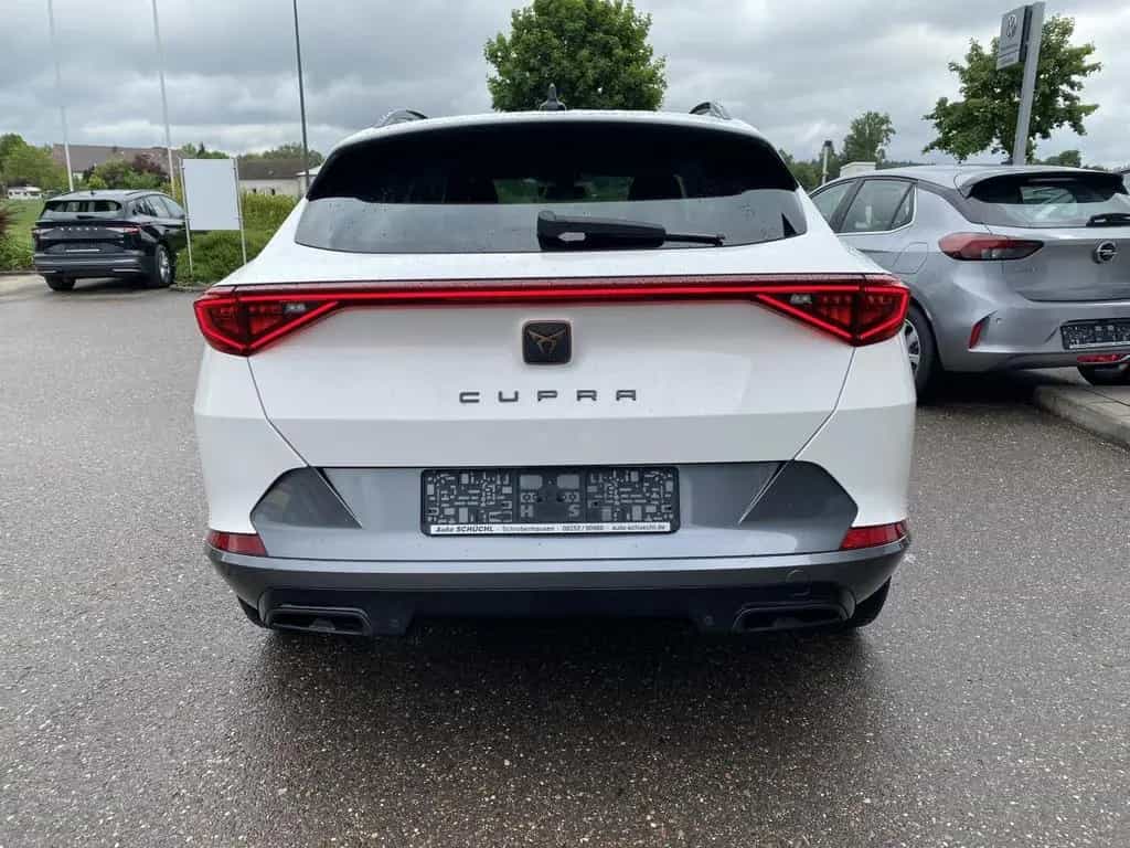 Cupra Formentor 1.5 TSI VIRTUAL-COCKPIT+LED+FULL-LINK+ 10/2023-photo-3