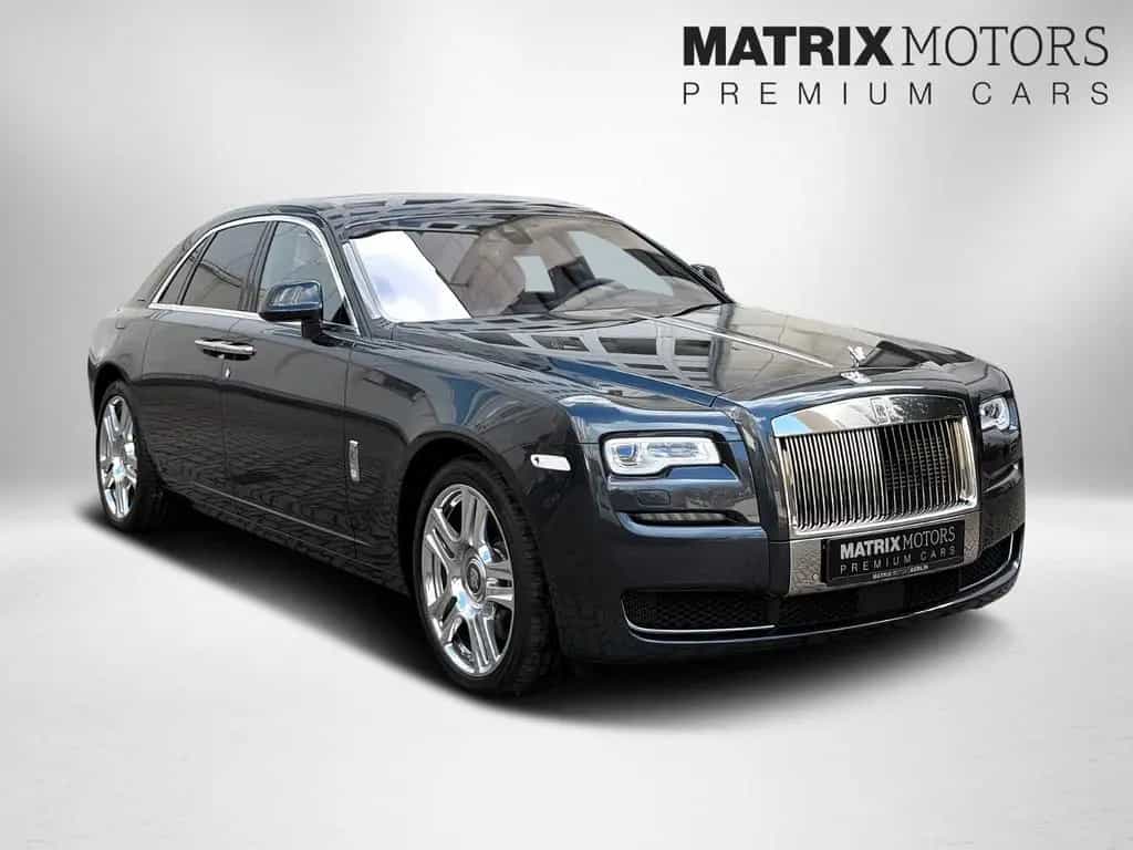 Rolls-Royce Ghost BeSpoke Massage Theatre NightVision 12/2017-photo-12