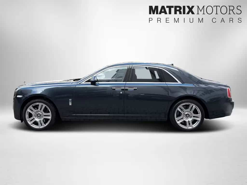 Rolls-Royce Ghost BeSpoke Massage Theatre NightVision 12/2017-photo-5